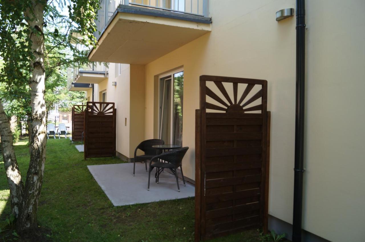 Bursztyn 2 Apartment Rewal Bagian luar foto